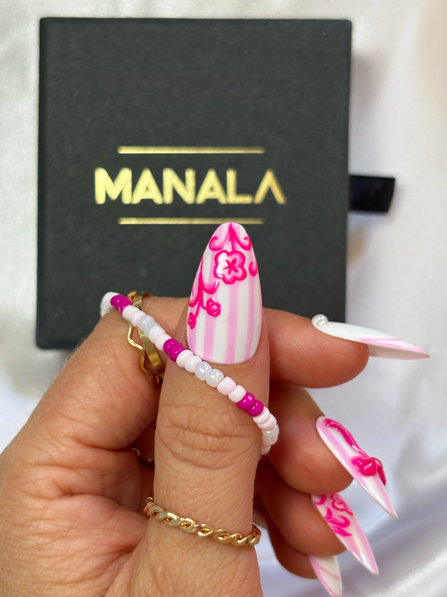 Summer girl - Ongles press on faits main